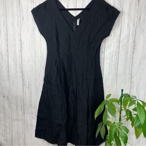 Studio 412 100% linen LBD little black dress with pockets Small